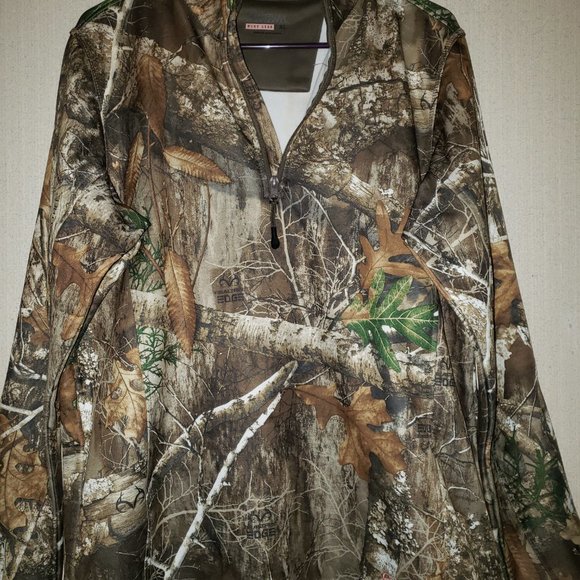 Magellan Outdoors Sweaters - Magellan Camo 1/4 Zip Pullover XL